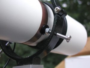 Astro Tip: No-Mar, No-Deflection Telescope Guide-Scope Adjustment